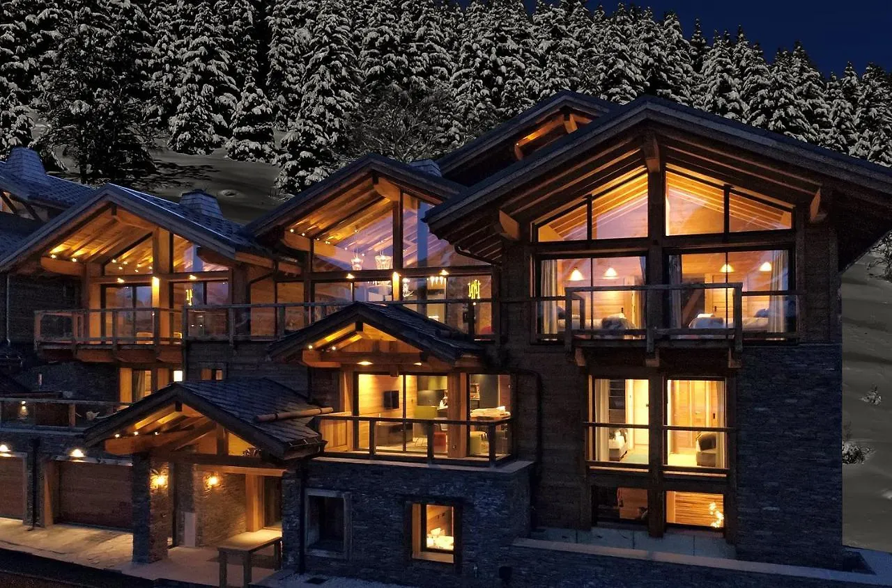 Chalet Le 1700 レ・デュー・アルプ 0*,